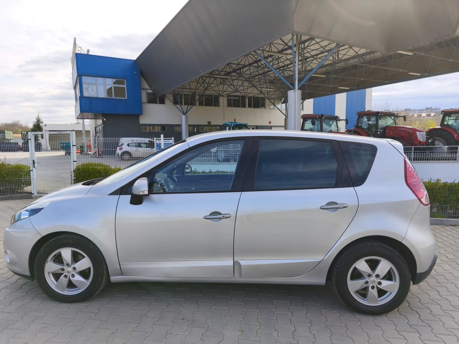 Renault Scenic  - изображение 7