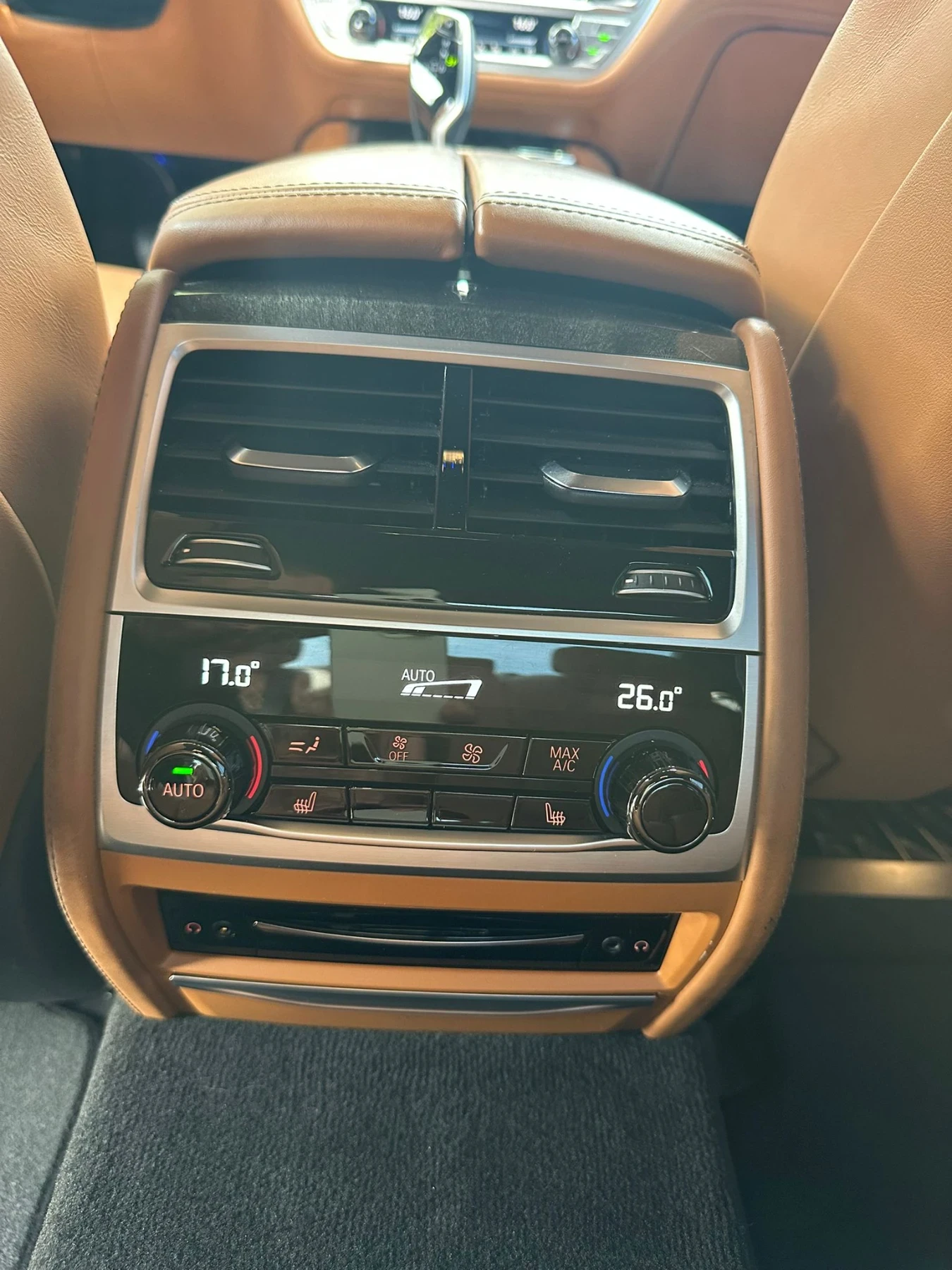 BMW 740 XDrive| Laser| Head Up| EURO6 | Mobile.bg   14