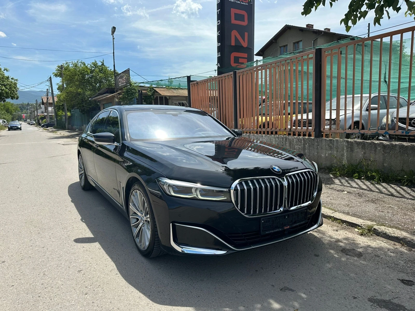 BMW 740 XDrive| Laser| Head Up| EURO6 - изображение 2