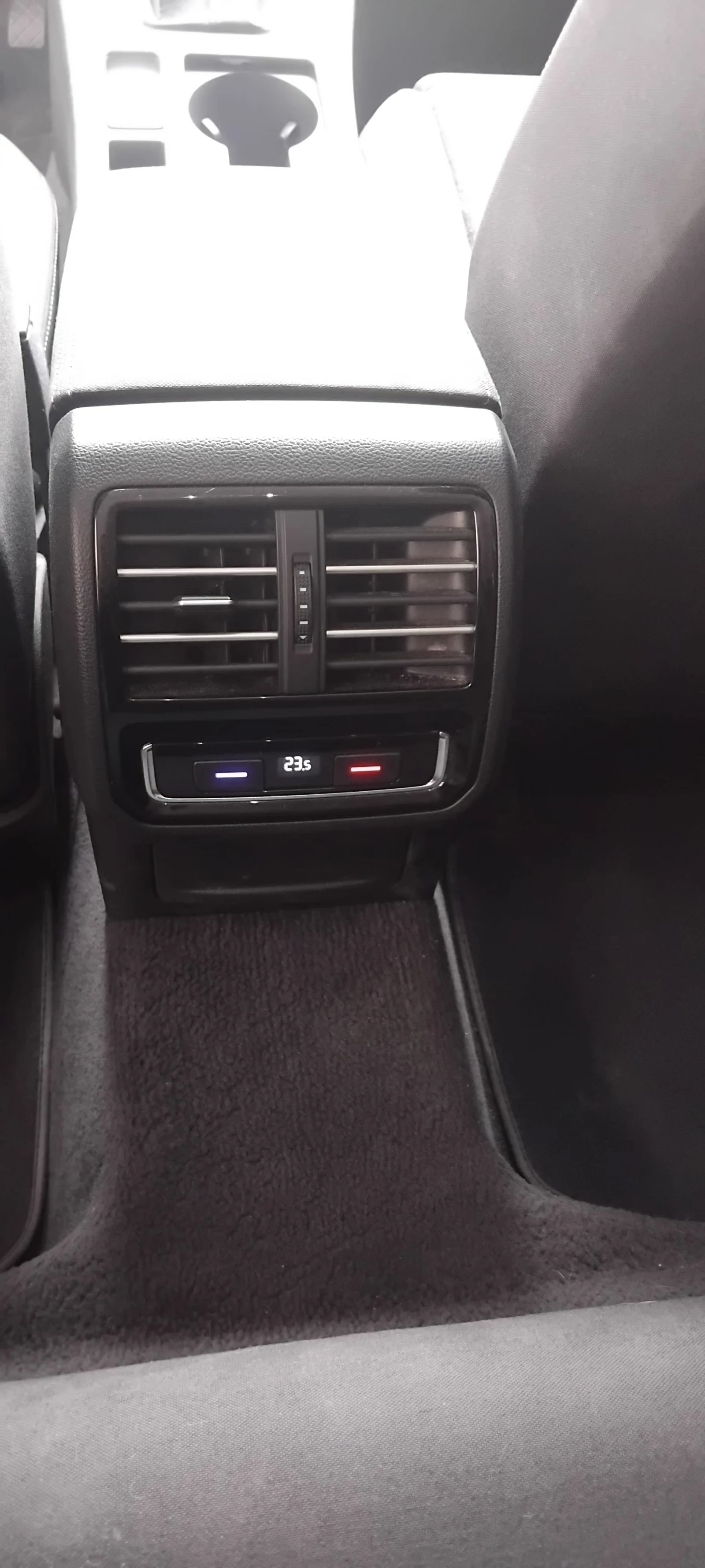 VW Passat 183000км!!!4Motion Сервизна история  - изображение 7