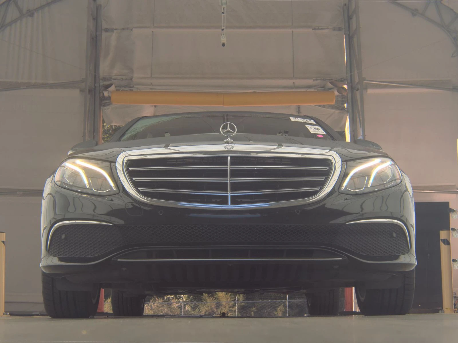 Mercedes-Benz E 300 | Mobile.bg — изображение 4