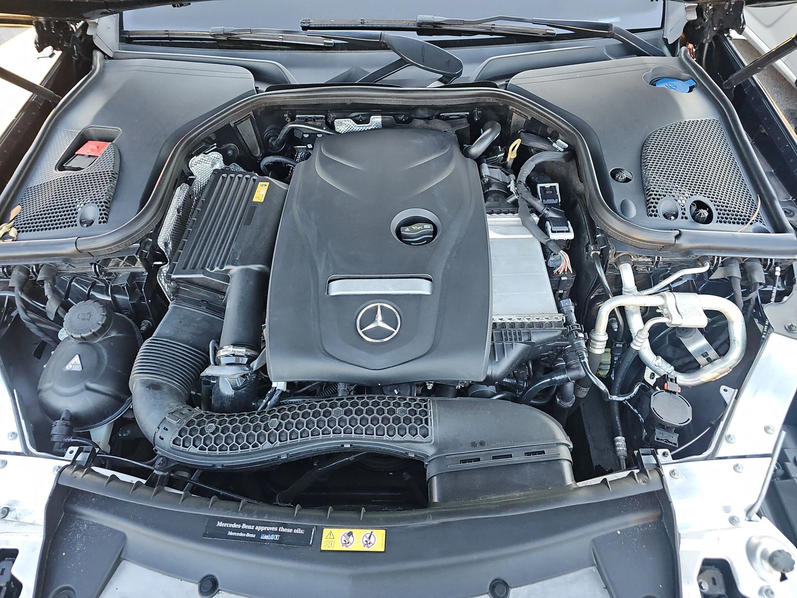 Mercedes-Benz E 300 | Mobile.bg — изображение 9