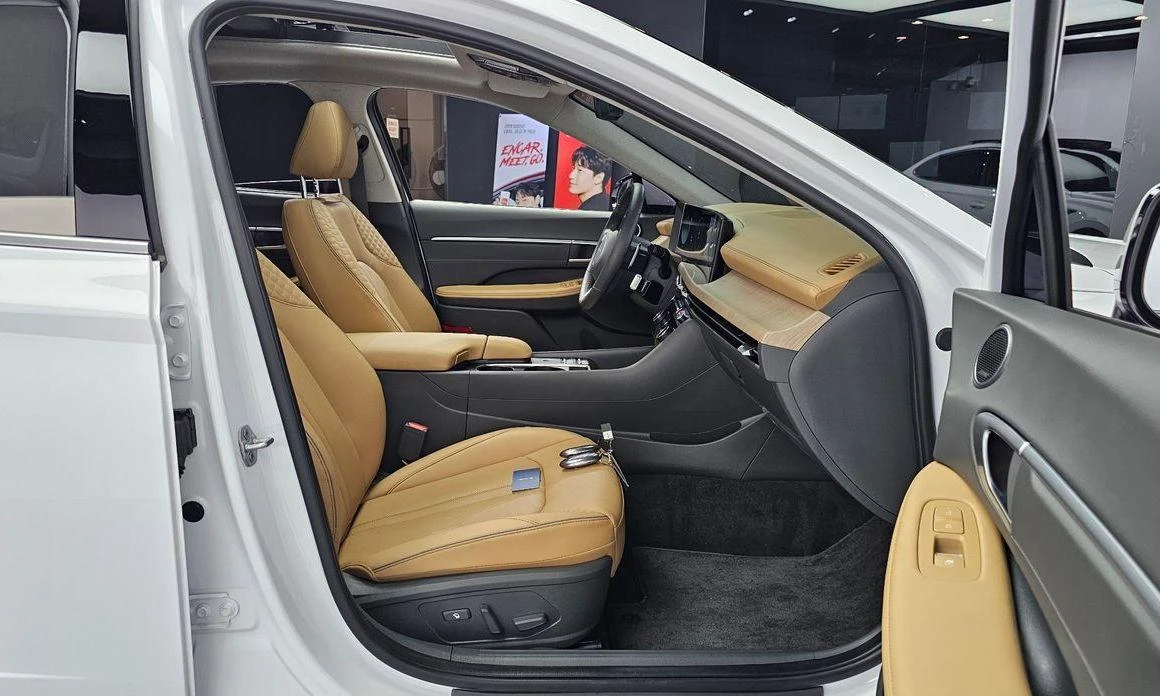 Hyundai Sonata 2.0 LPG Inspiration * -   *  | Mobile.bg   12