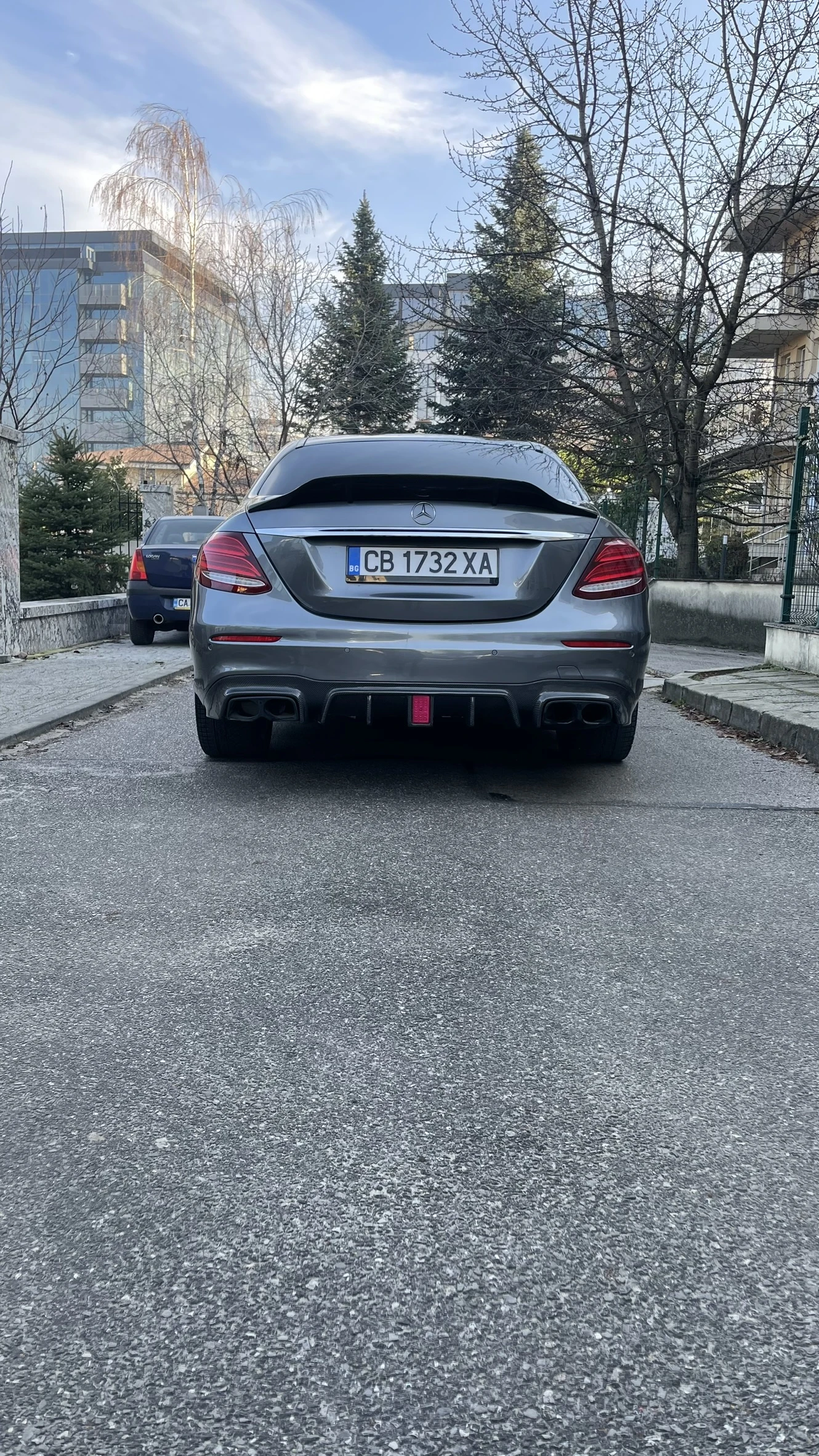 Mercedes-Benz E 350 4 matic - изображение 3