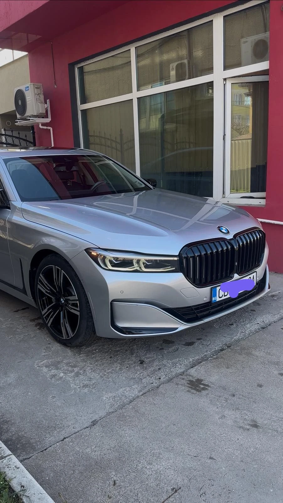 BMW 740 Carbon Core, снимка 2 - Автомобили и джипове - 53239360