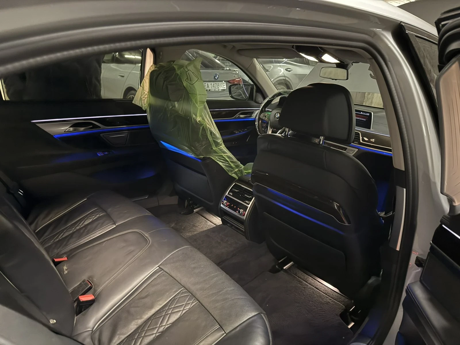 BMW 740 Carbon Core - изображение 3