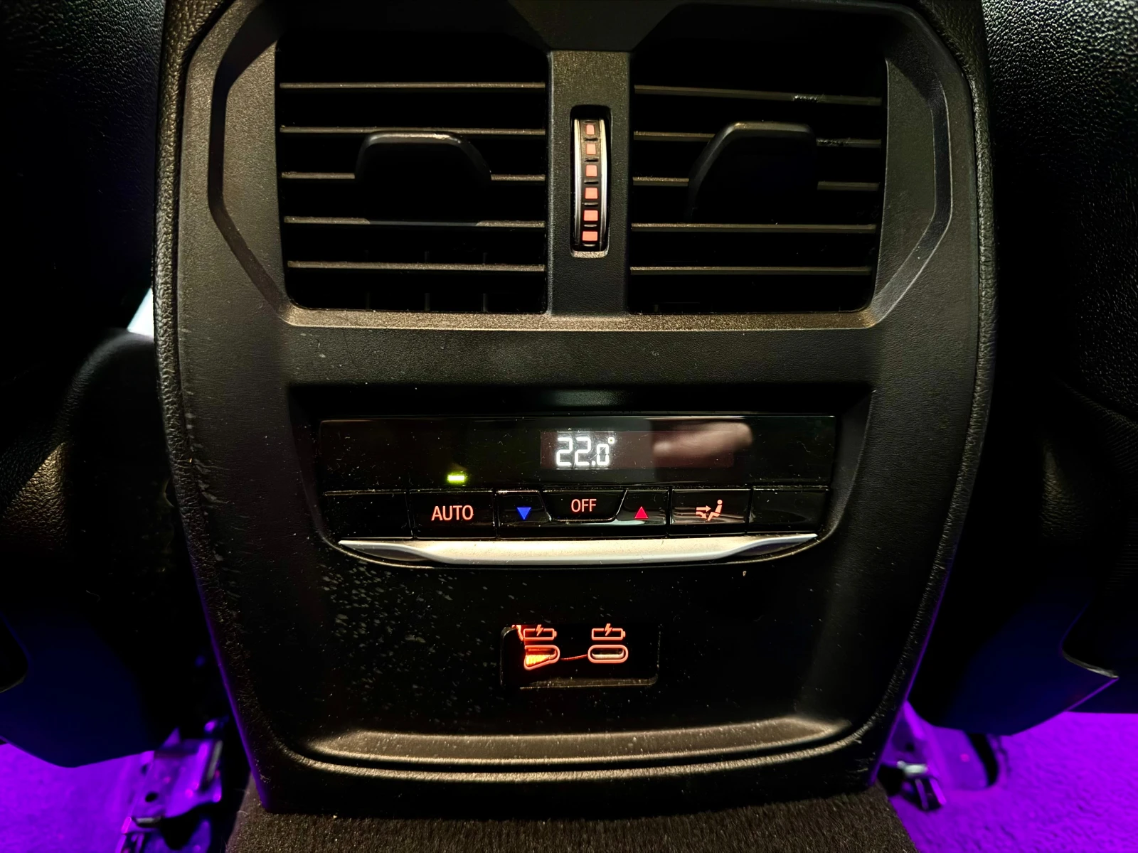 BMW 330 ixdrive  * M package* 115 118km* Ambient*  | Mobile.bg � ����������� 12