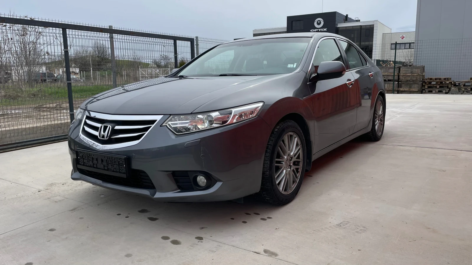 Honda Accord 2.0 i-Vtec Facelift, снимка 7 - Автомобили и джипове - 54013713