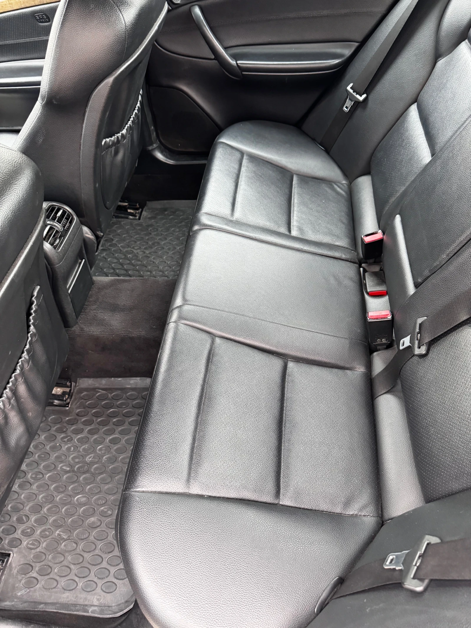 Mercedes-Benz C 270, снимка 9 - Автомобили и джипове - 54084527