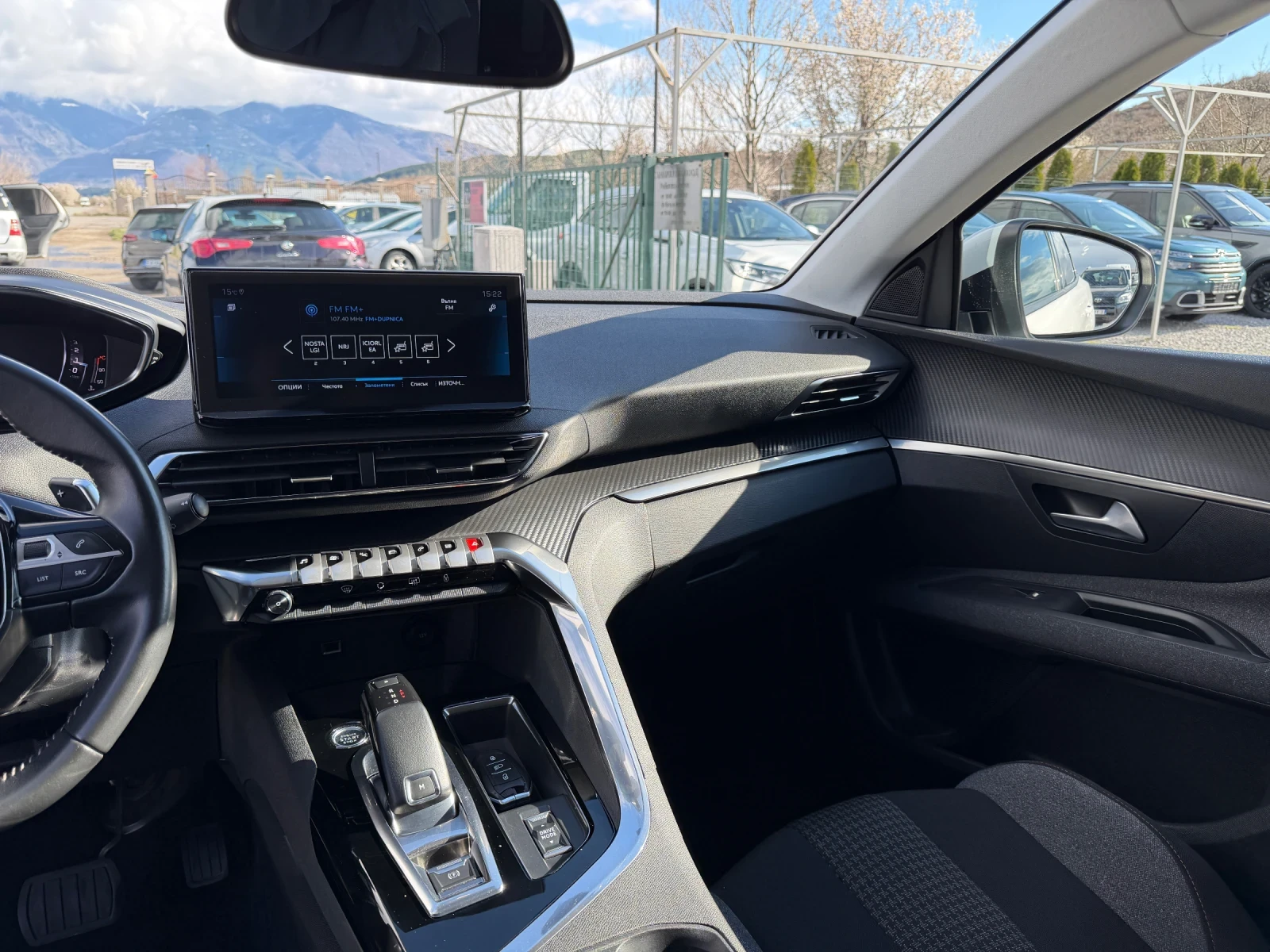 Peugeot 3008 1.5 BlueHDI 130 S&S EAT8, снимка 12 - Автомобили и джипове - 54137414