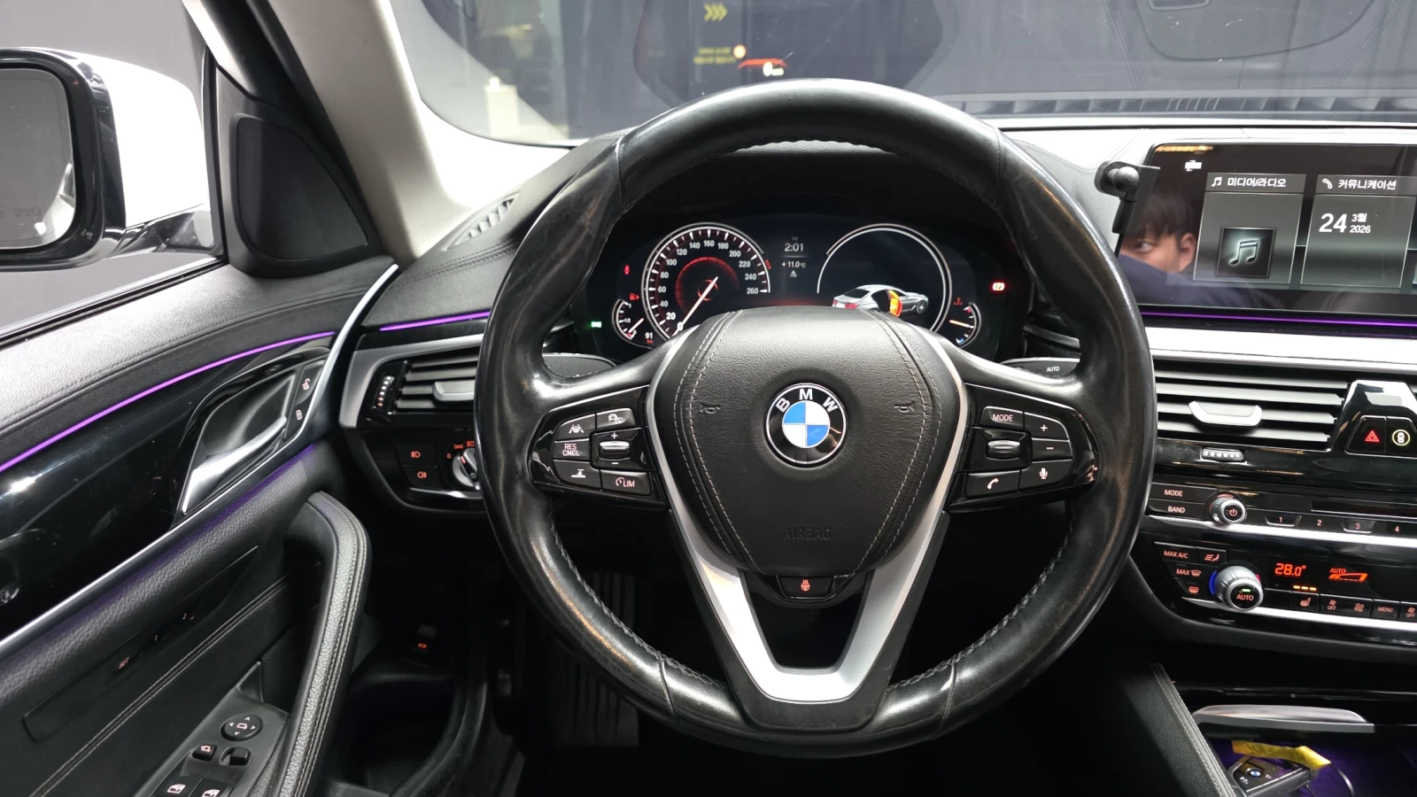 BMW 520 * DISTRONIC * ������ * HEAD-UP | Mobile.bg � ����������� 12