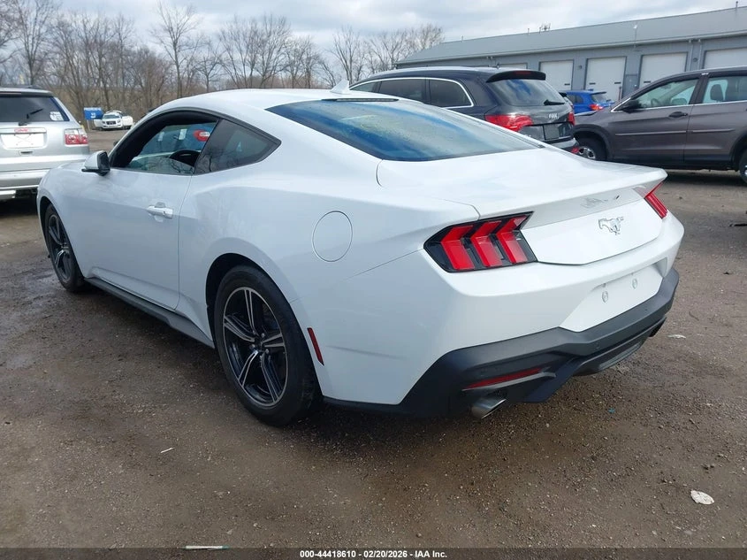 Ford Mustang 2.3l Ecoboost Fastback, снимка 3 - Автомобили и джипове - 54353094