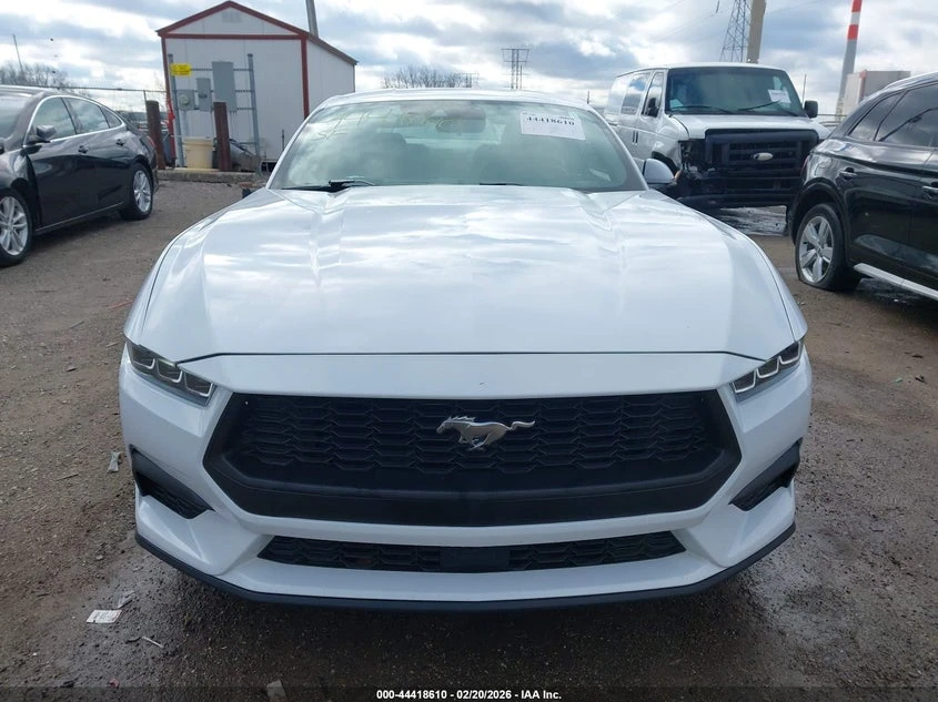 Ford Mustang 2.3l Ecoboost Fastback, снимка 12 - Автомобили и джипове - 54353094
