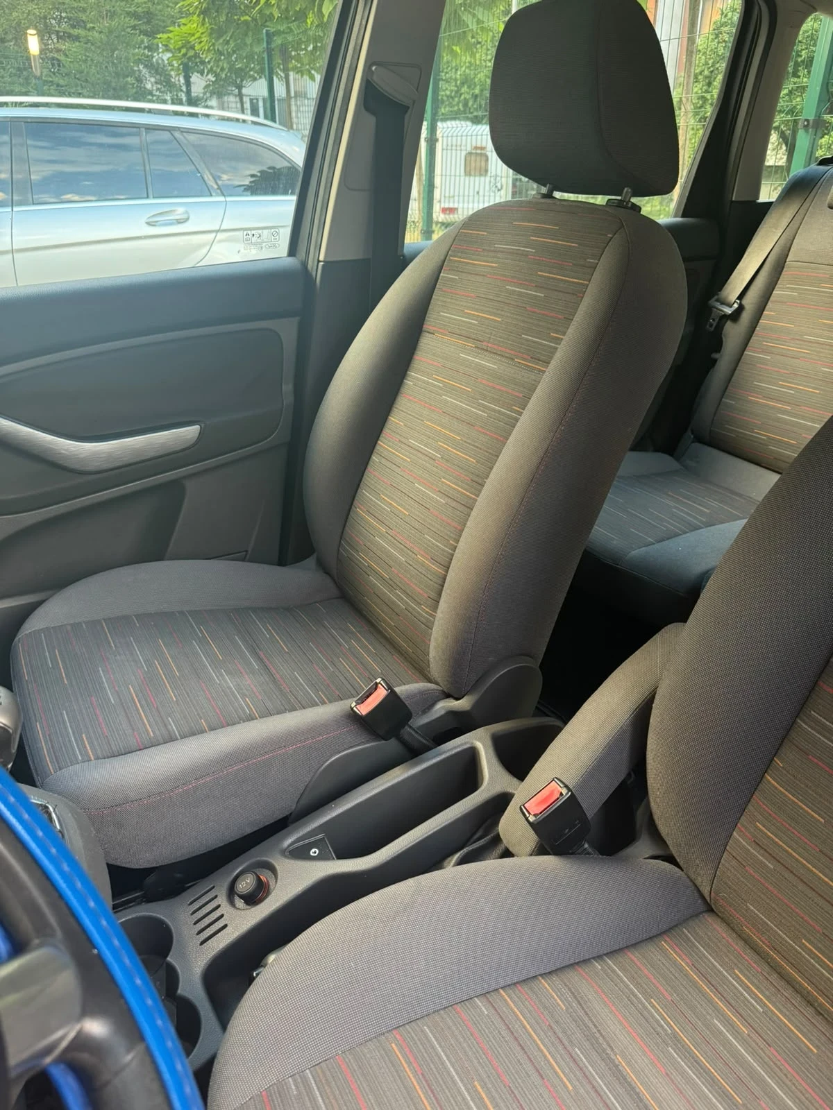 Ford C-max, снимка 7 - Автомобили и джипове - 54896610