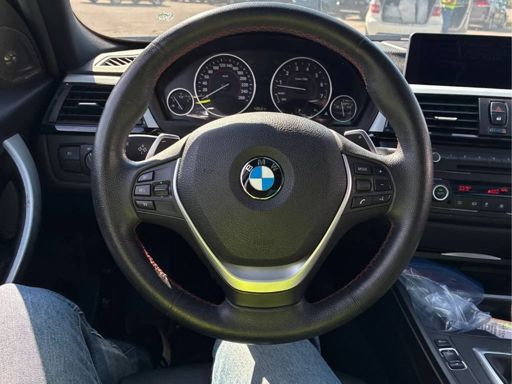 BMW 335 | HARMAN KARDON | CARFAX | ПОДГРЕВ | , снимка 7 - Автомобили и джипове - 55145084