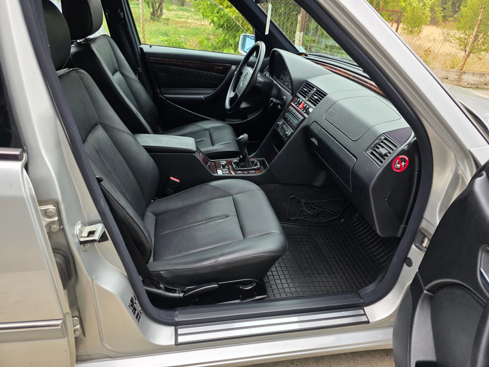 Mercedes-Benz C 200 kompressor 99000km УНИКАТ, снимка 8 - Автомобили и джипове - 55423042