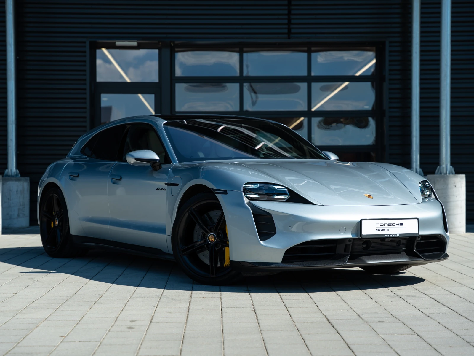 Porsche Taycan Turbo S Sport Turismo, снимка 3 - Автомобили и джипове - 55485387