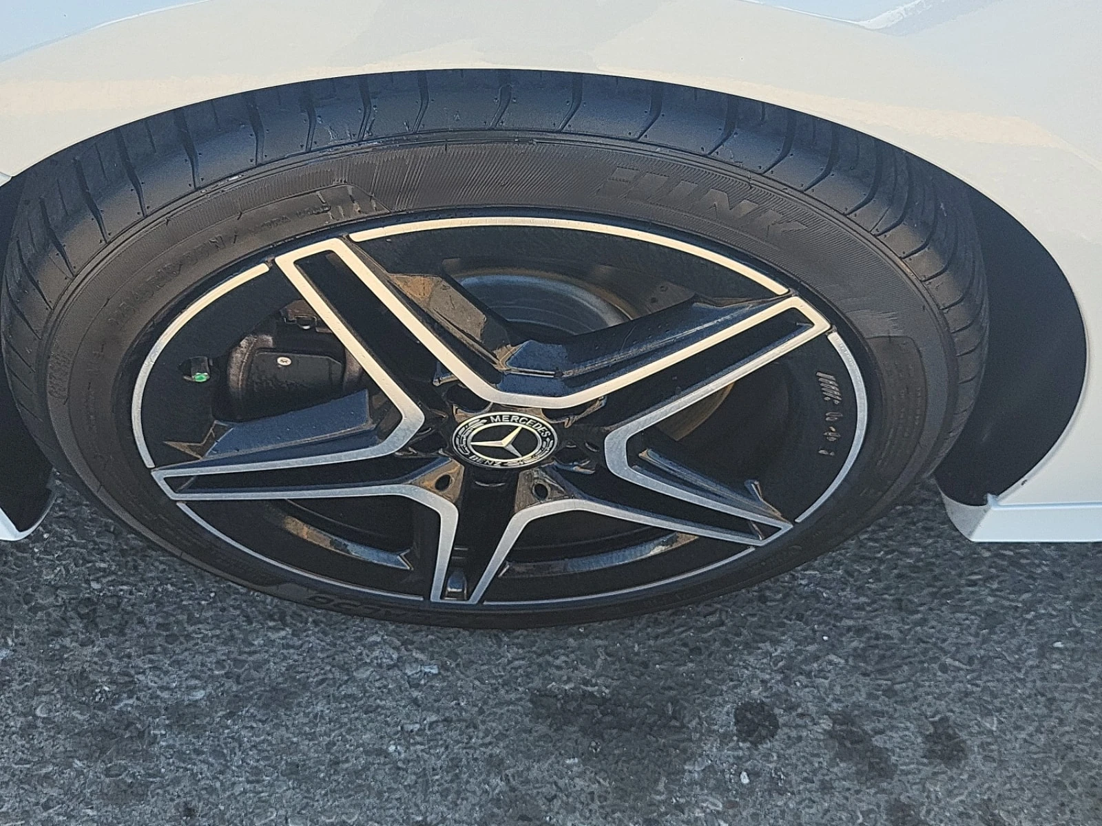 Mercedes-Benz A 250  4matic Hatch / CARFAX / 360 / ПАНОРАМА, снимка 7 - Автомобили и джипове - 55898597