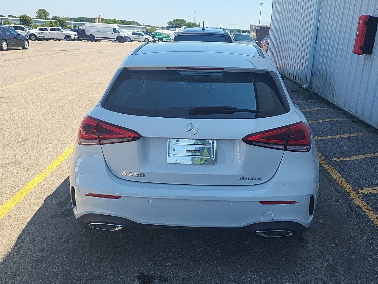 Mercedes-Benz A 250  4matic Hatch / CARFAX / 360 / ПАНОРАМА, снимка 5 - Автомобили и джипове - 55898597