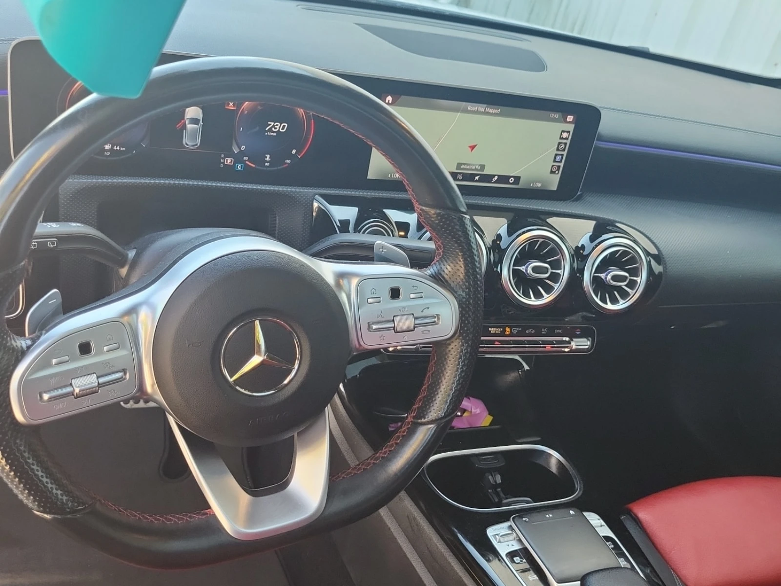 Mercedes-Benz A 250  4matic Hatch / CARFAX / 360 / ПАНОРАМА, снимка 10 - Автомобили и джипове - 55898597