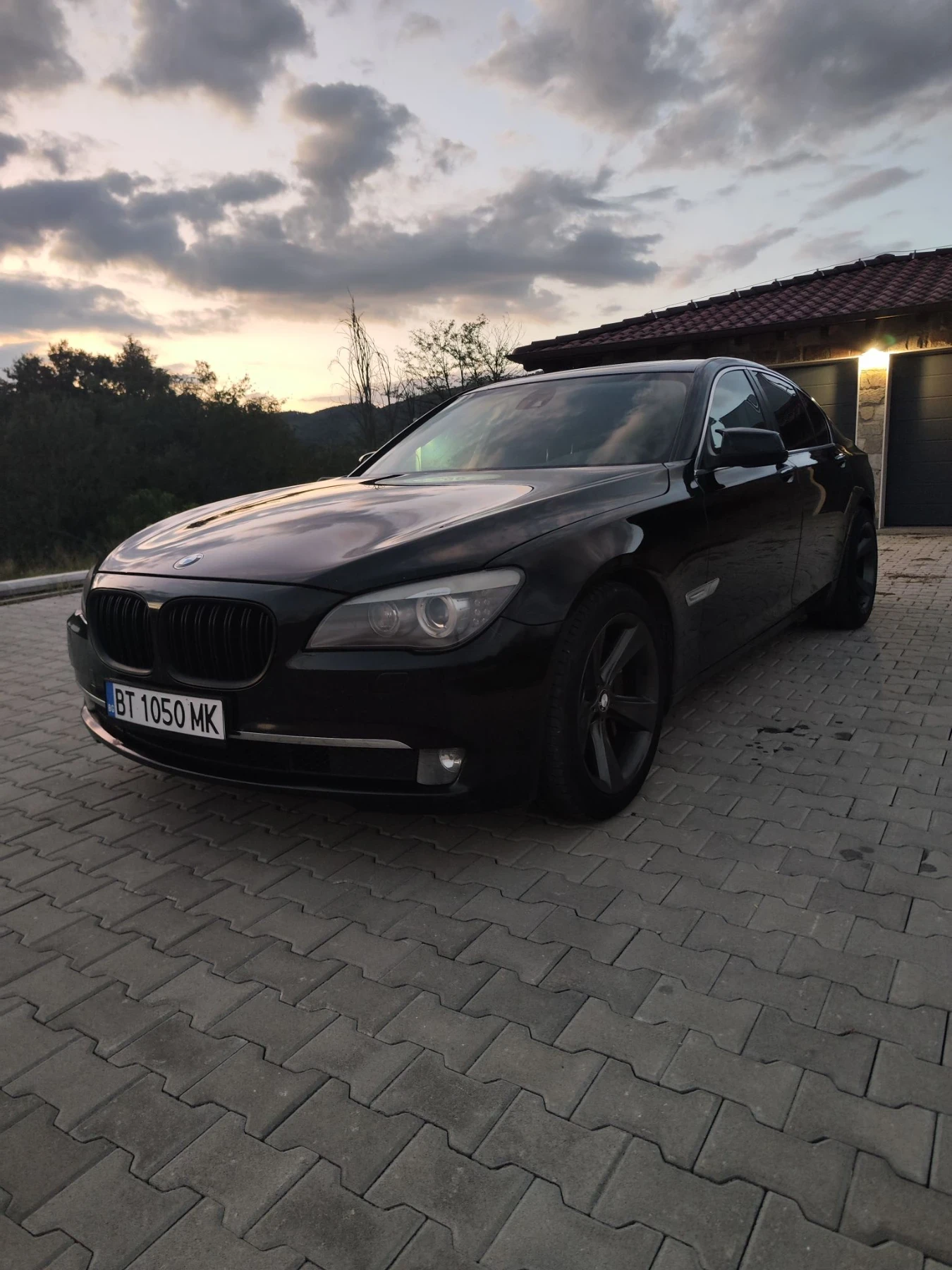 BMW 730, снимка 6 - Автомобили и джипове - 56247899