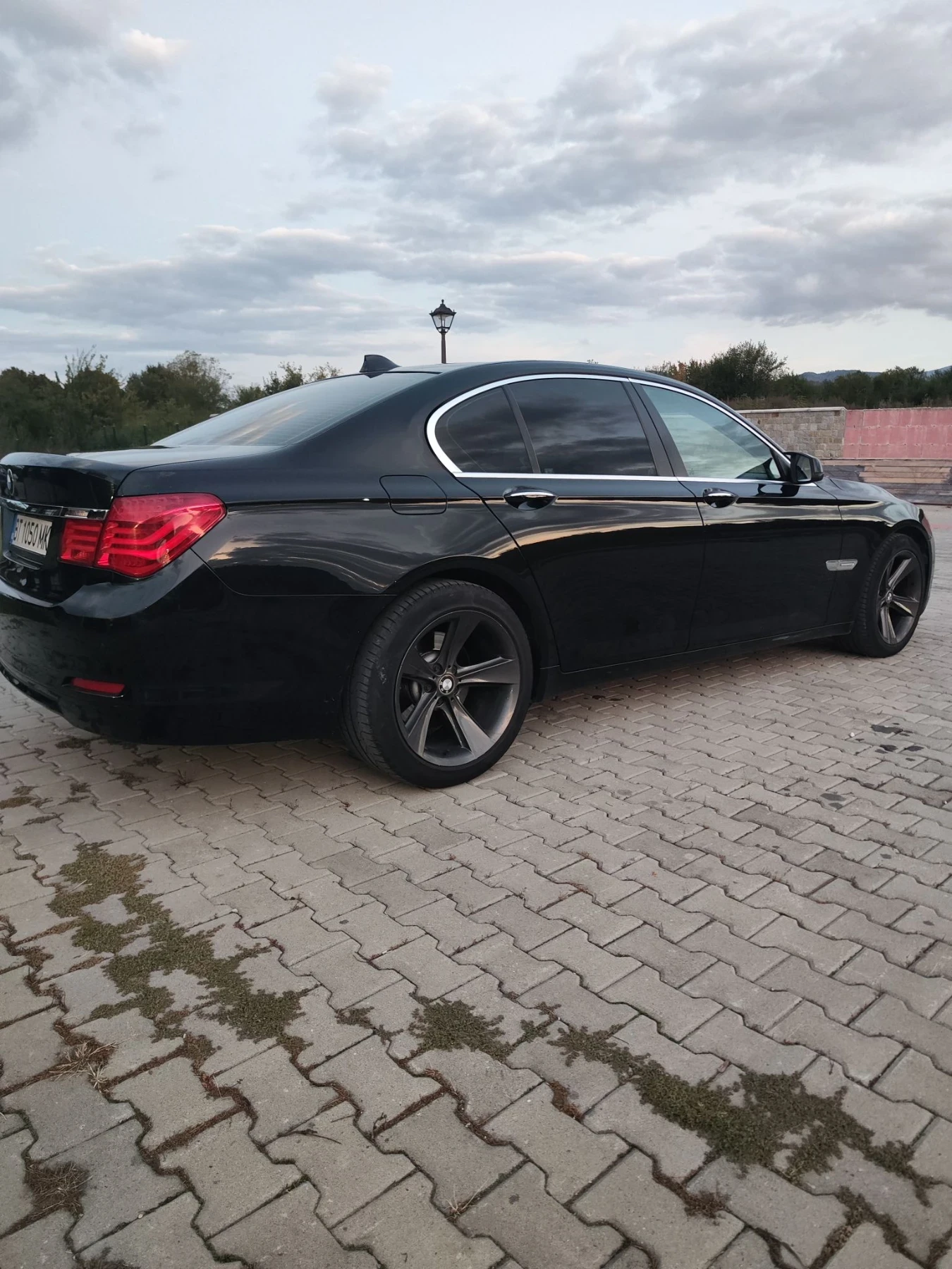 BMW 730, снимка 4 - Автомобили и джипове - 56247899