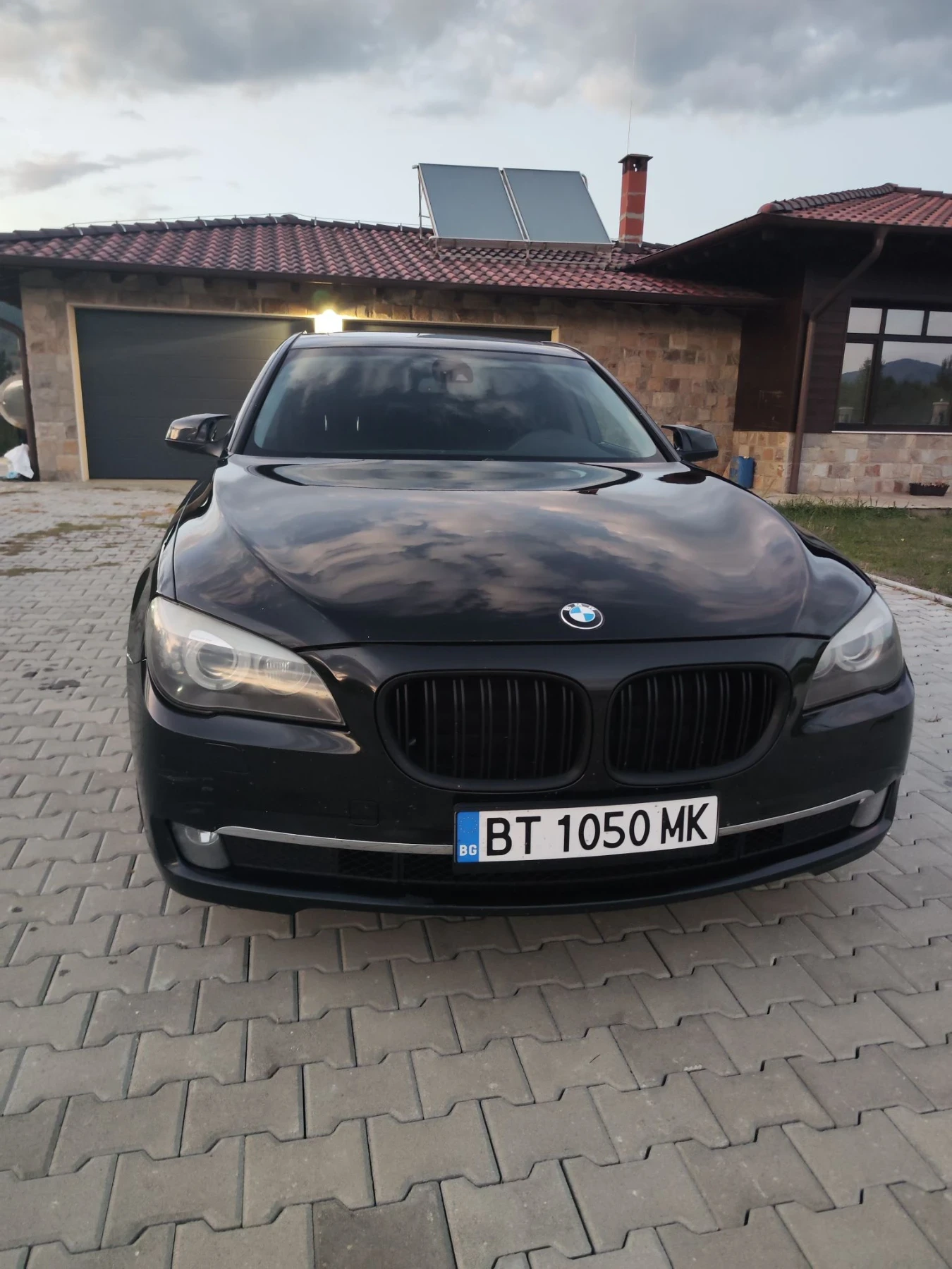 BMW 730