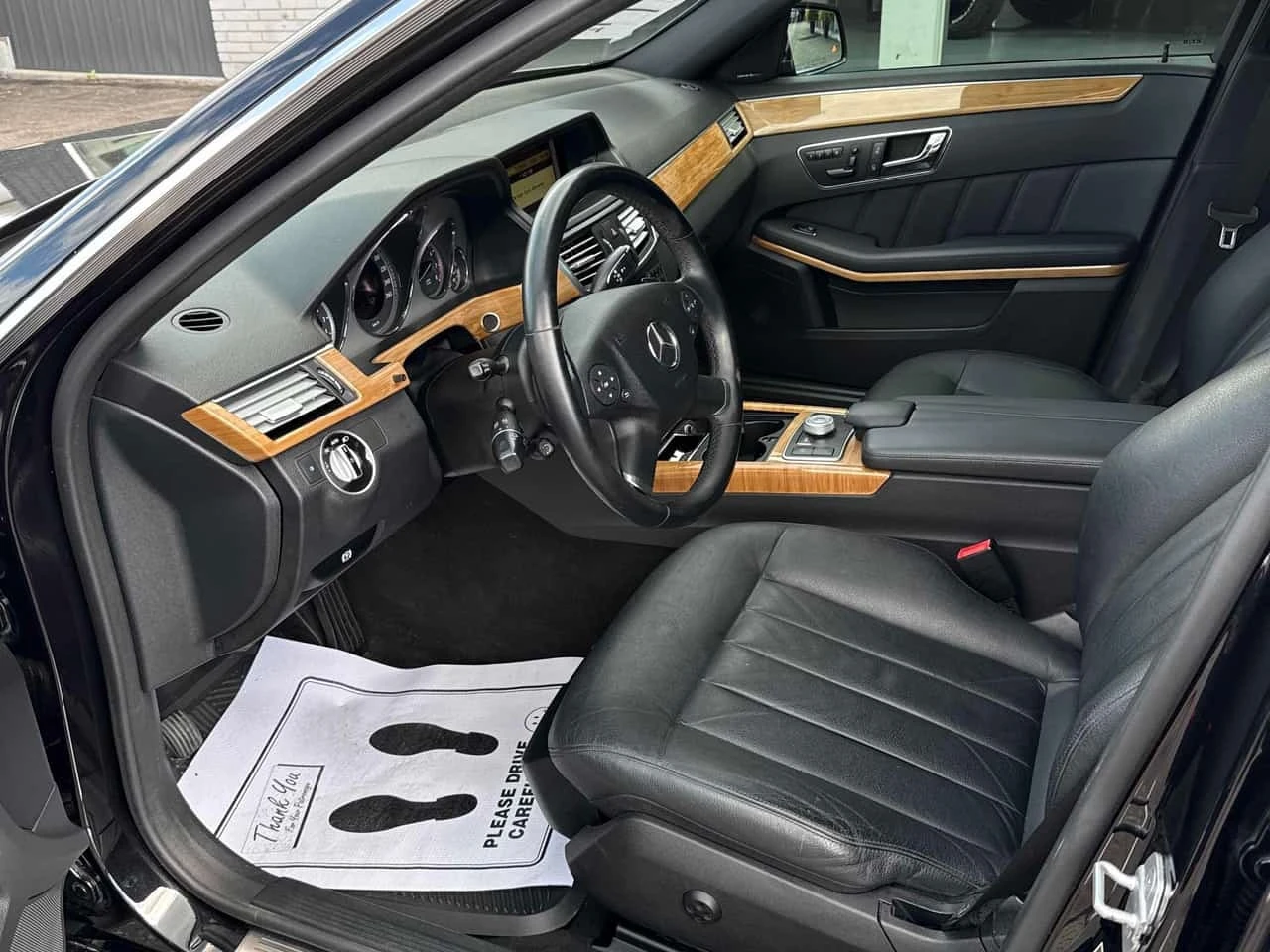 Mercedes-Benz E 350  CARFAX / ��������� / H&K / ���������� | Mobile.bg � ����������� 5