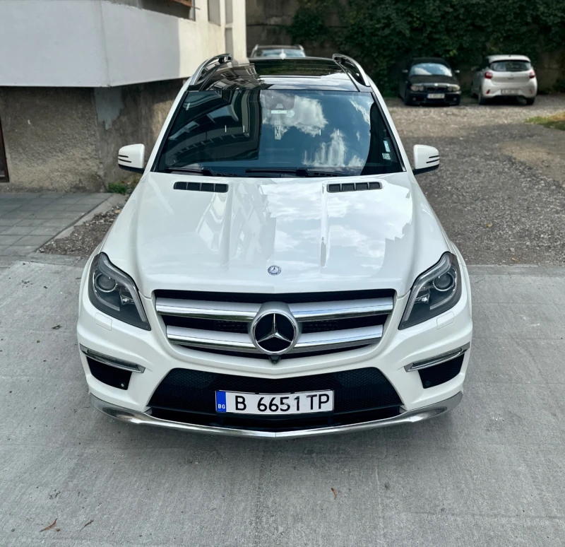 Mercedes-Benz GL 350 AMG пакет, масаж, 360 камера, снимка 1 - Автомобили и джипове - 49146991