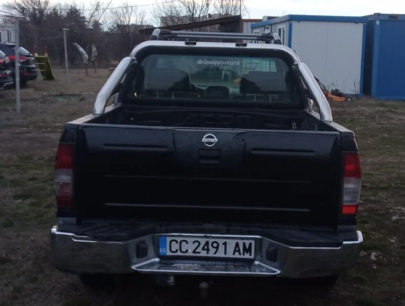 Nissan Navara 2.5 TDI , снимка 6 - Автомобили и джипове - 49031823