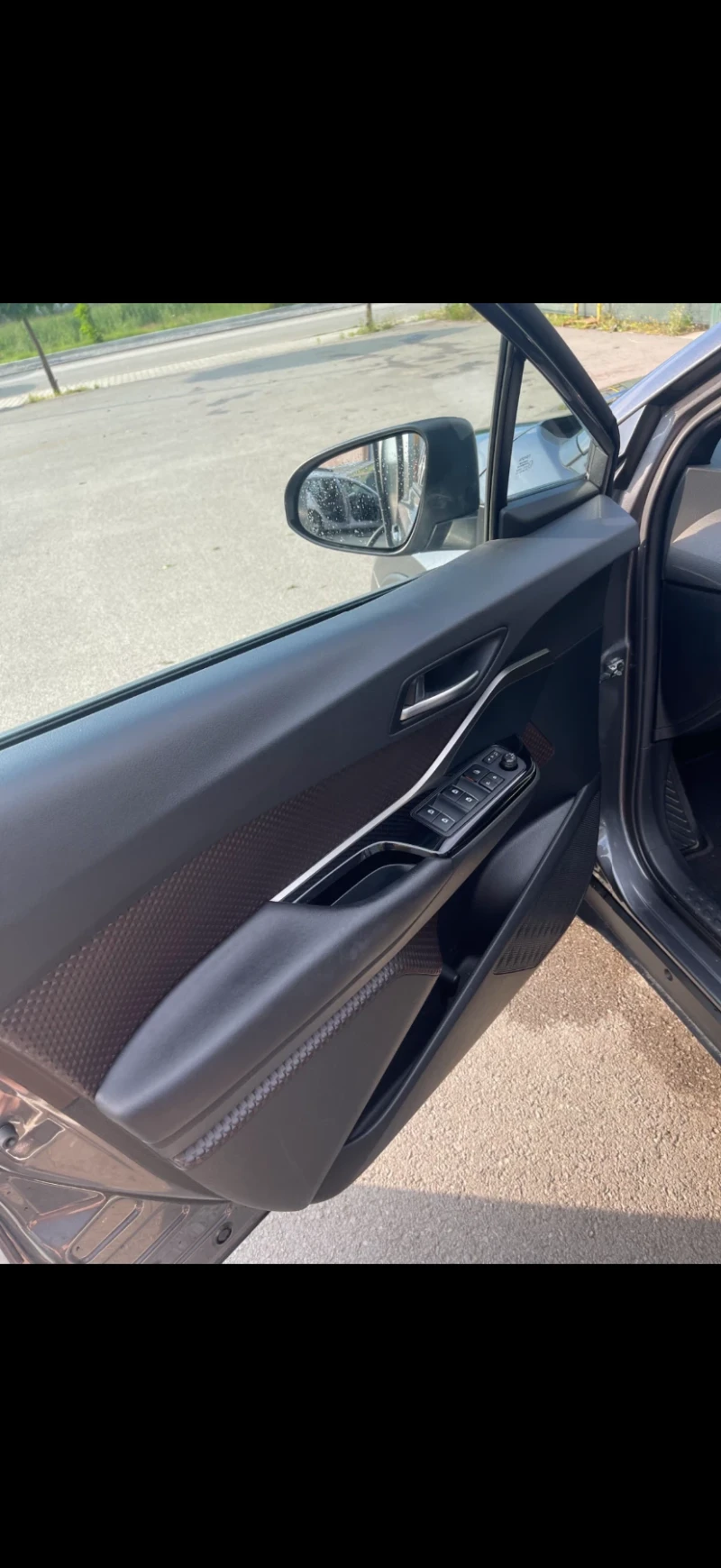 Toyota C-HR, снимка 5 - Автомобили и джипове - 52839784