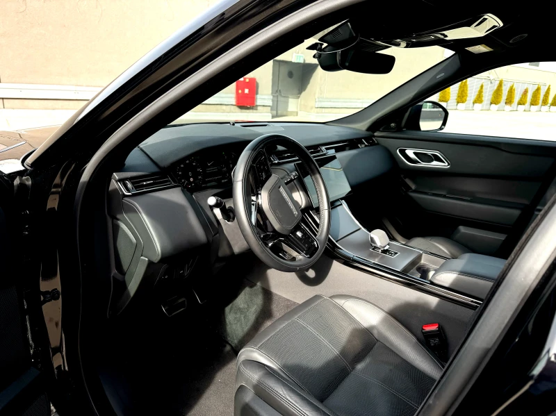 Land Rover Range Rover Velar DYNAMIC HSE/Г-Я: 11.2028 /Първи собственик/ЛИЗИНГ!, снимка 9 - Автомобили и джипове - 53558662