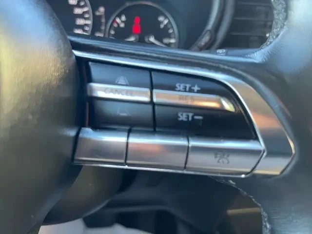 Mazda CX-30 / GS / FWD / ПОДГРЕВИ / CARFAX /, снимка 17 - Автомобили и джипове - 53338875