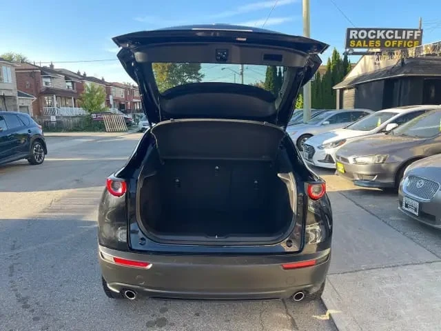 Mazda CX-30 / GS / FWD / ПОДГРЕВИ / CARFAX /, снимка 10 - Автомобили и джипове - 53338875