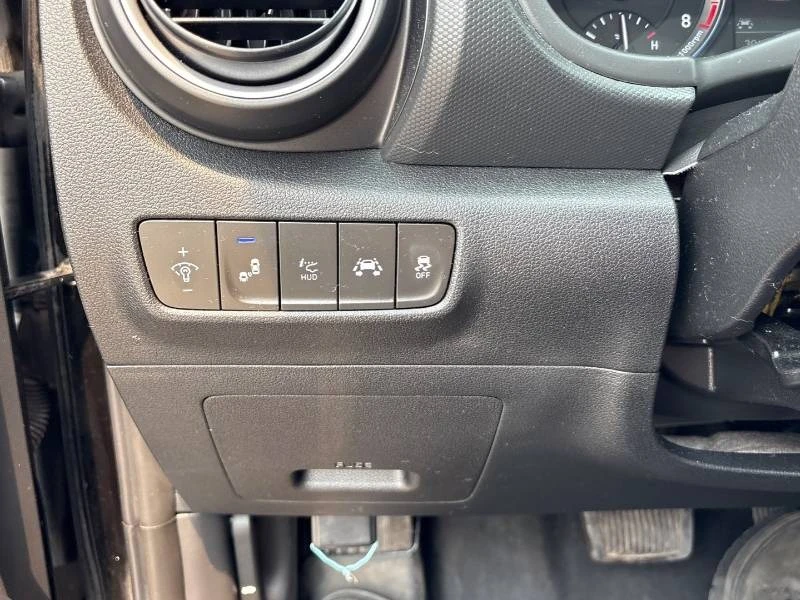 Hyundai Kona * Ultimate * 2 КЛЮЧА * ОПЦИЯ ЗА ФИНАНСИРАНЕ, снимка 15 - Автомобили и джипове - 55336229