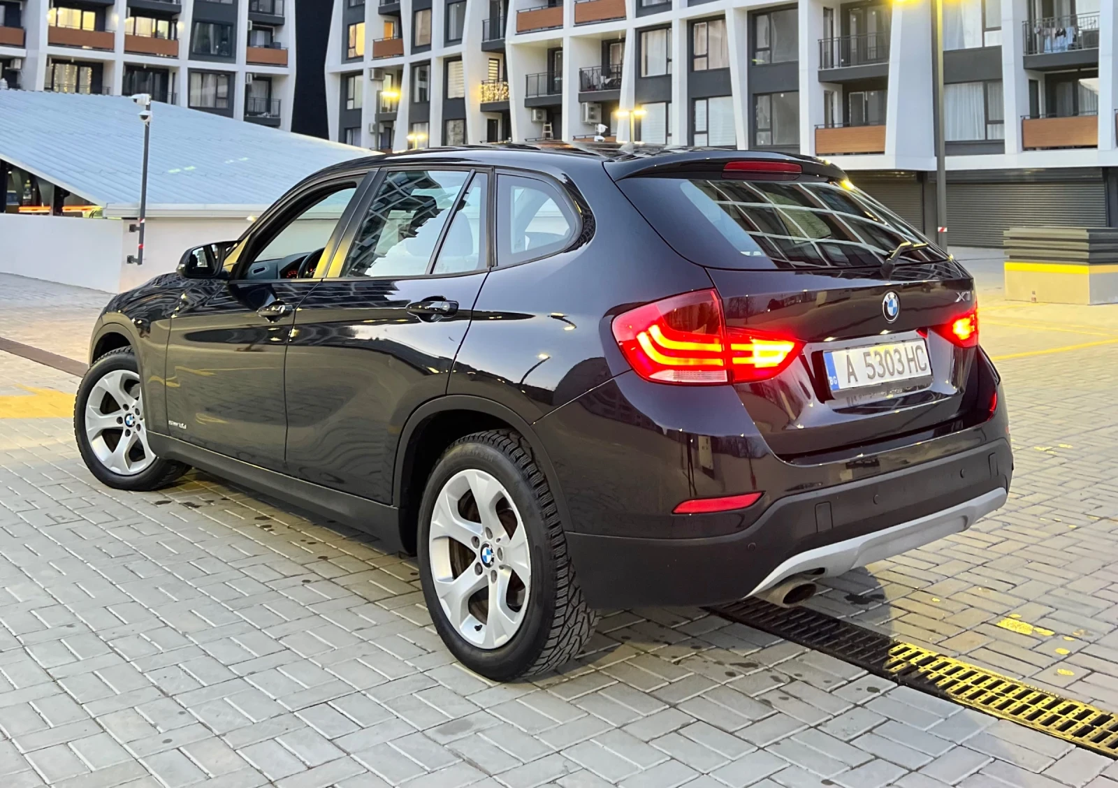 BMW X1 BMW X1 2.0D xDrive 2016 | 4 нови Michelin | КАСКО , снимка 1