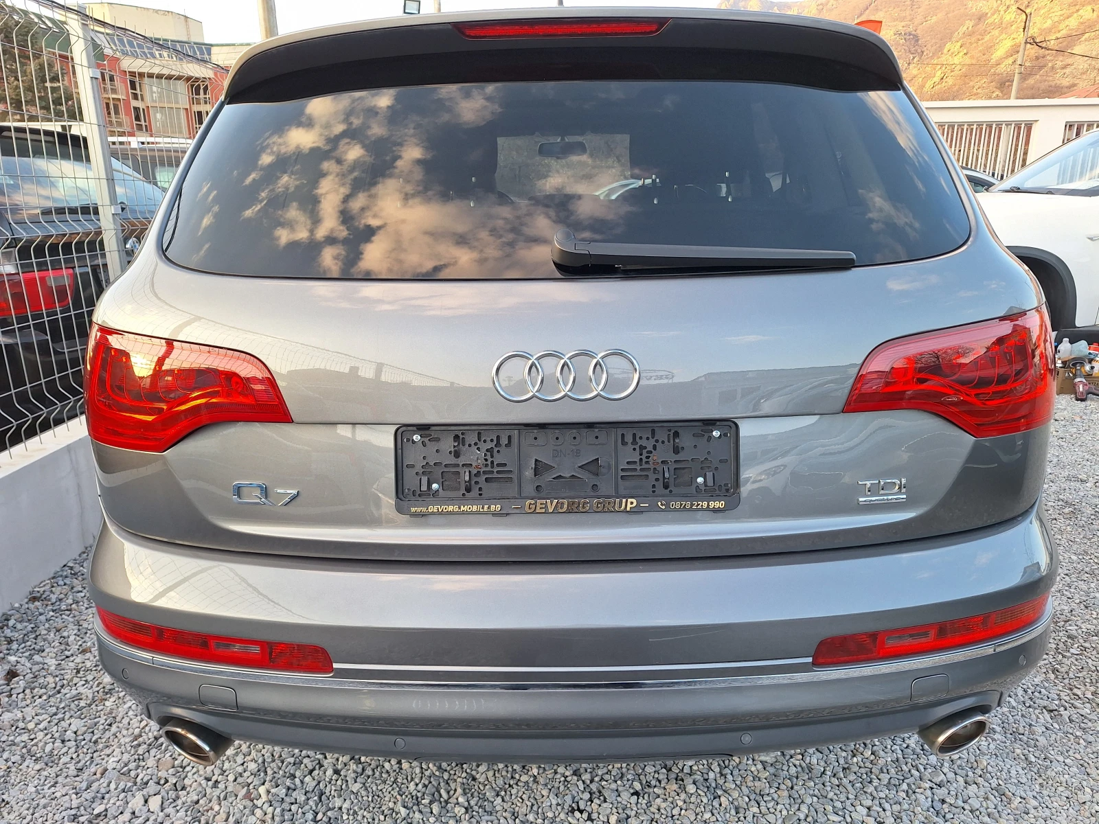 Audi Q7 3.0 D AVTO KOJA 7 MESTA - изображение 6