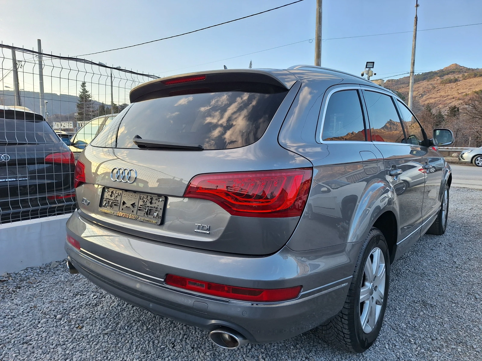 Audi Q7 3.0 D AVTO KOJA 7 MESTA - изображение 5