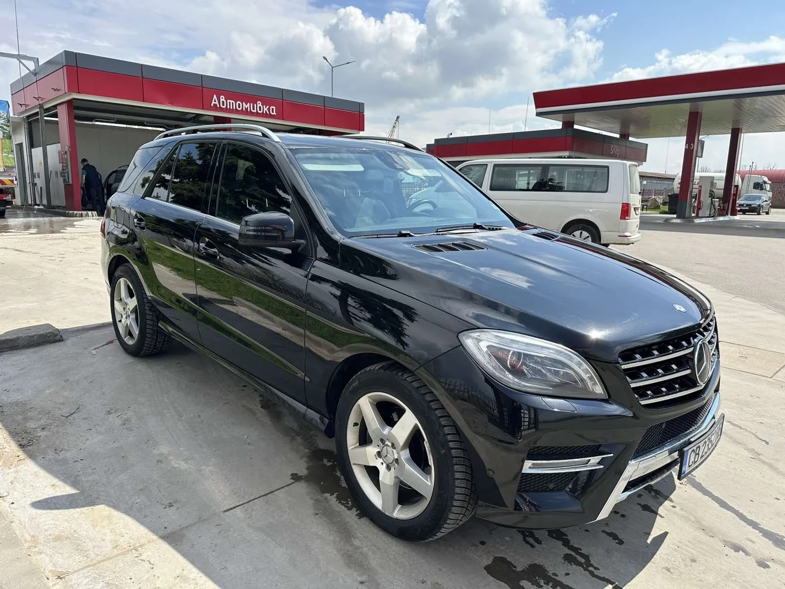 Mercedes-Benz ML 350  - изображение 6