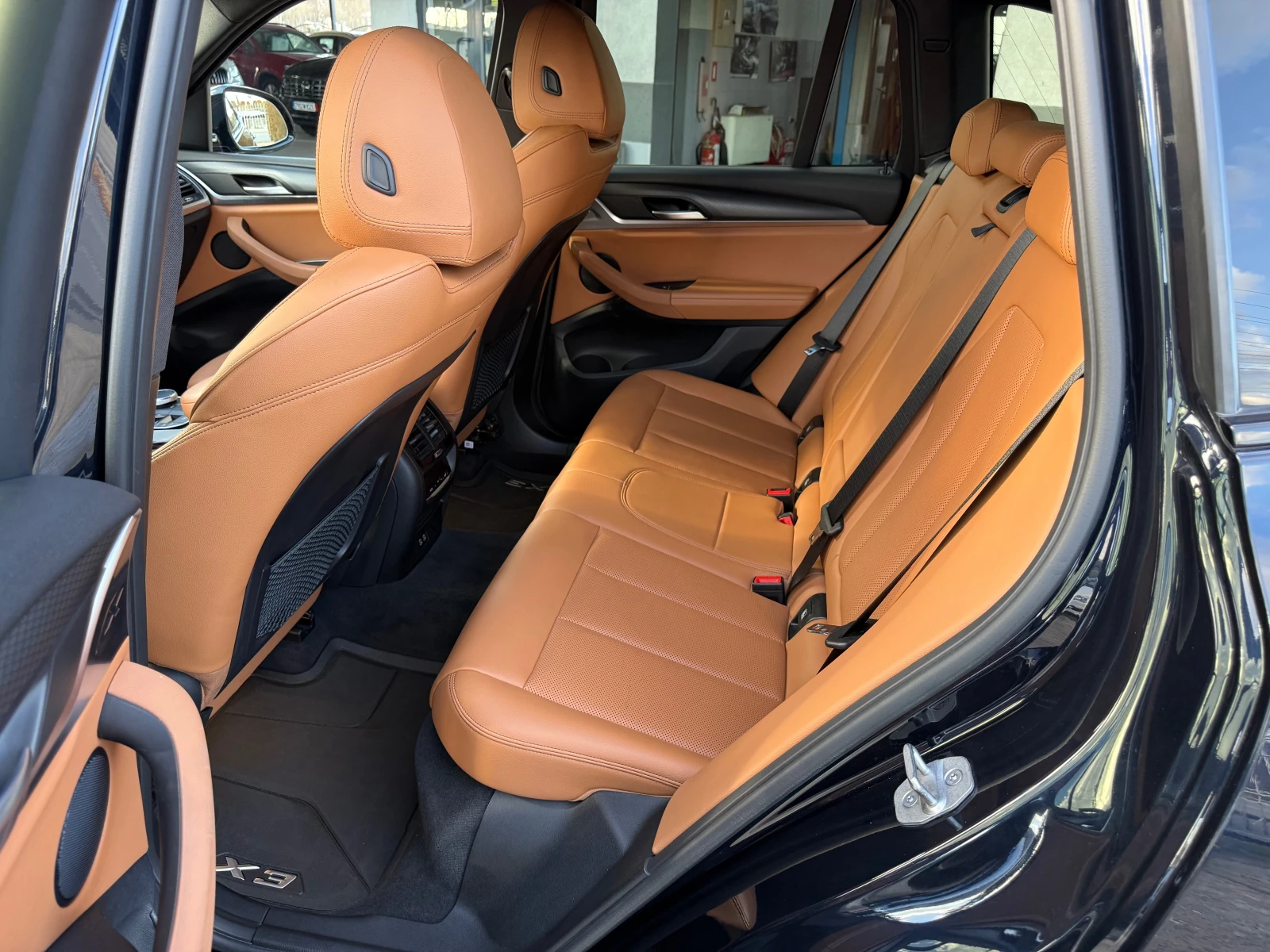 BMW X3 2.0d M | Mobile.bg � ����������� 10
