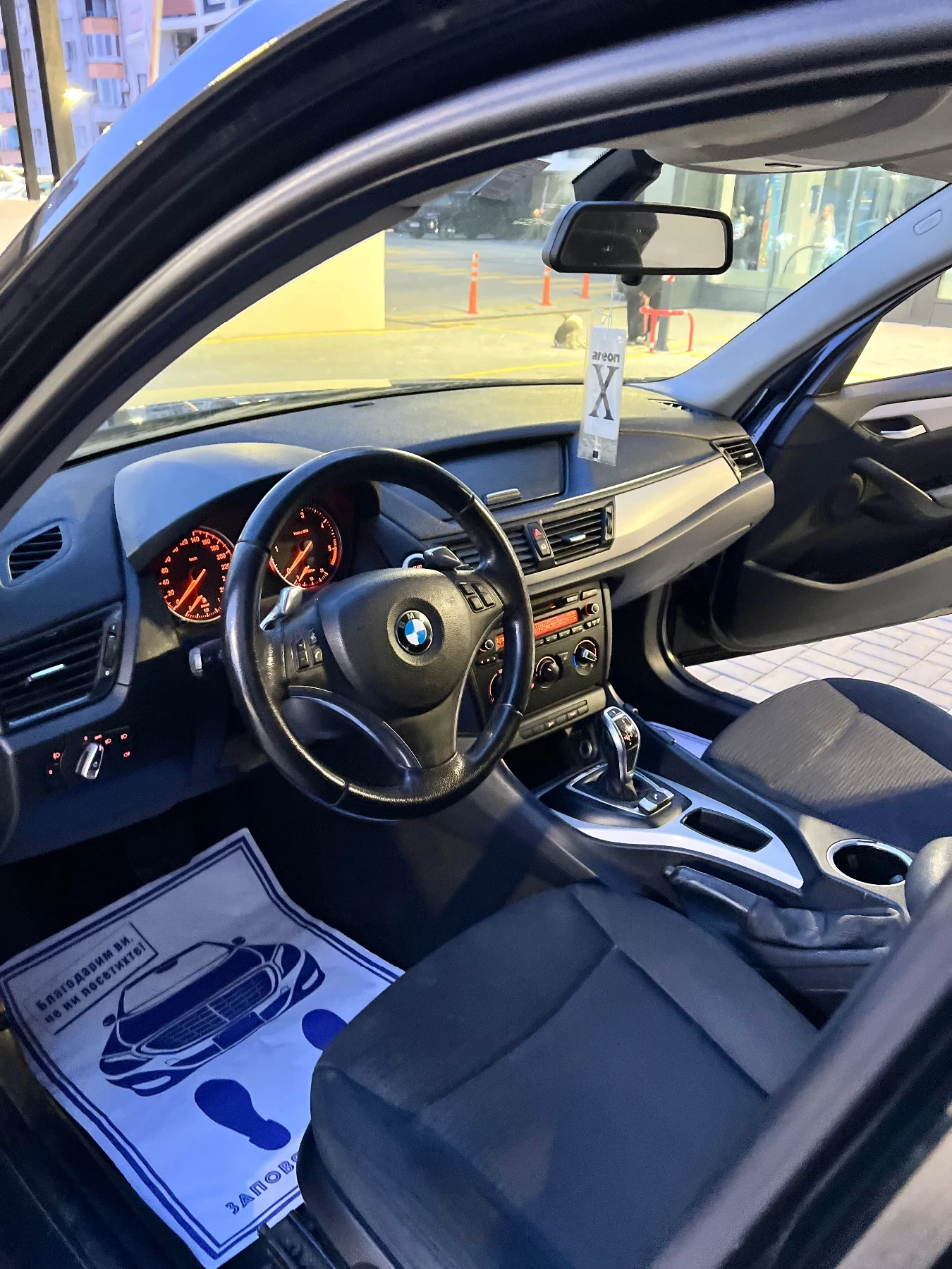 BMW X1 BMW X1 2.0D xDrive 2016 | 4 нови Michelin | КАСКО  - изображение 8