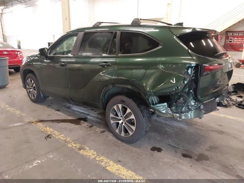 Toyota Highlander 2.4l Xle, снимка 3 - Автомобили и джипове - 54098290