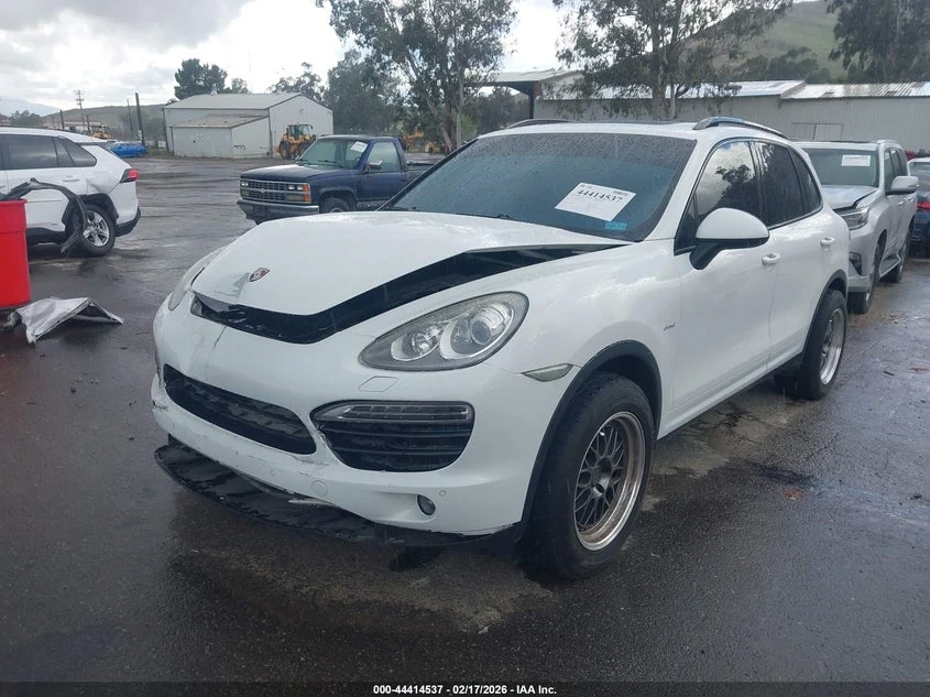 Porsche Cayenne 3.0L V-6 DI, DOHC, VVT, TURBO, 240HP All Wheel | Mobile.bg � ����������� 2