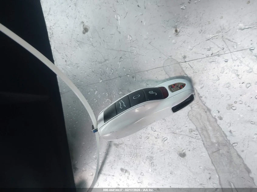 Porsche Cayenne 3.0L V-6 DI, DOHC, VVT, TURBO, 240HP All Wheel | Mobile.bg � ����������� 11