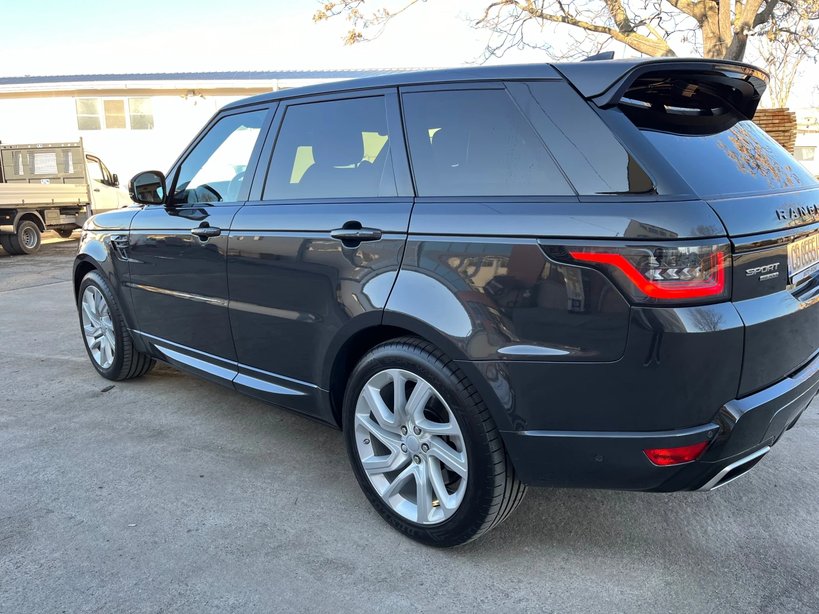 Land Rover Range Rover Sport 6+ 1 HSE DYNAMIC СТЕПЕНКИ нов двигател по гаранция, снимка 5 - Автомобили и джипове - 55667389