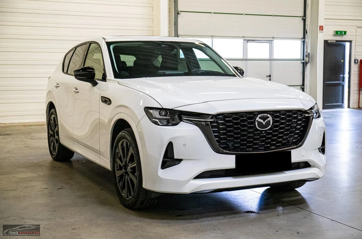 Mazda CX-60 3.3/AWD/254HP/HOMURA/PANO/HUD/360/BOSE/823z, снимка 4 - Автомобили и джипове - 55751704