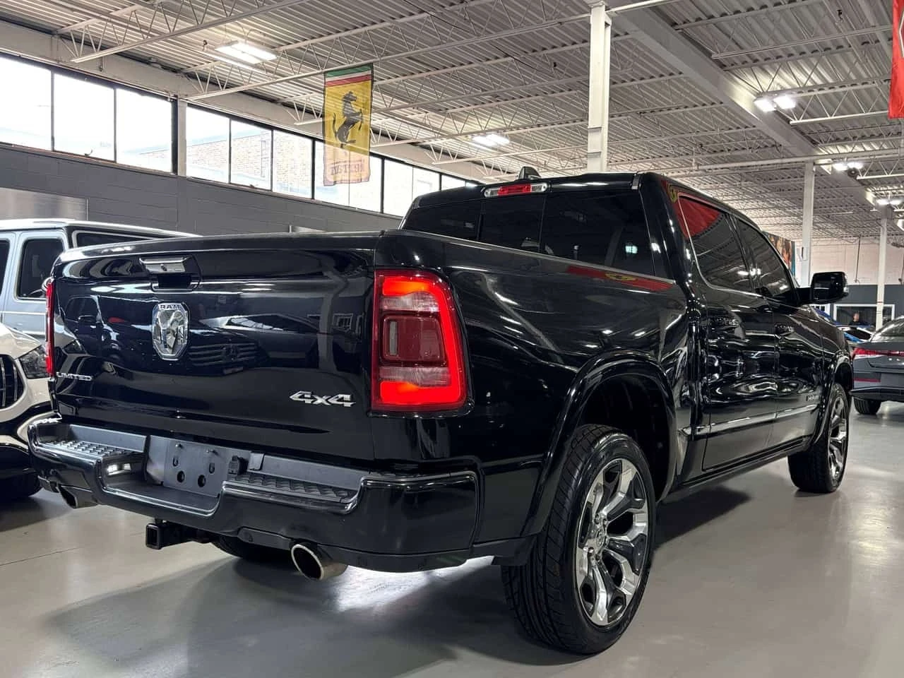 Dodge RAM 1500 * Limited| V8HEMI| 4X4| NAV| HARMANKARDON| LEATHER | Mobile.bg � ����������� 4