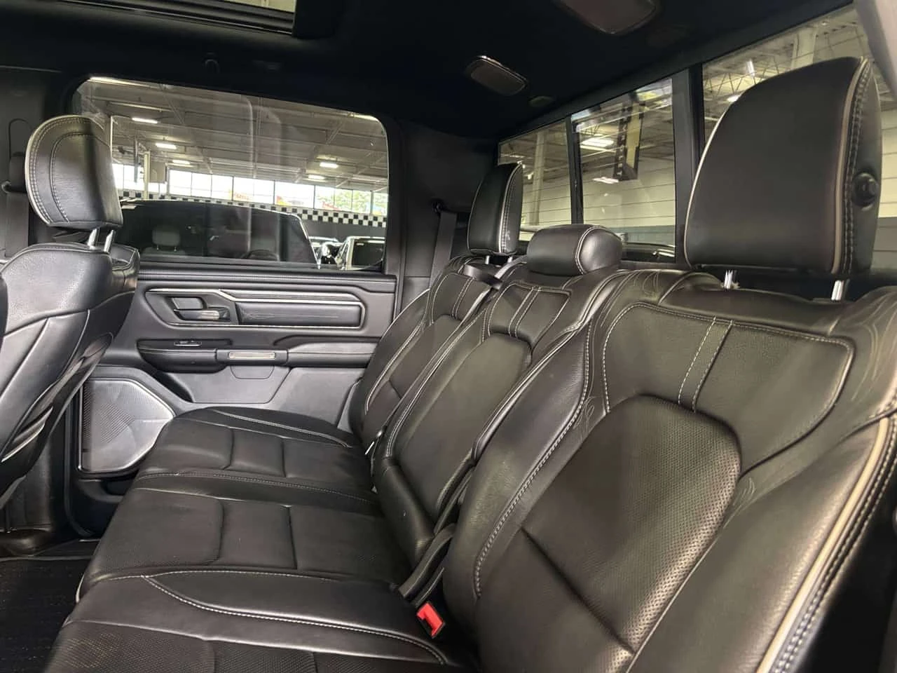 Dodge RAM 1500 * Limited| V8HEMI| 4X4| NAV| HARMANKARDON| LEATHER | Mobile.bg � ����������� 6
