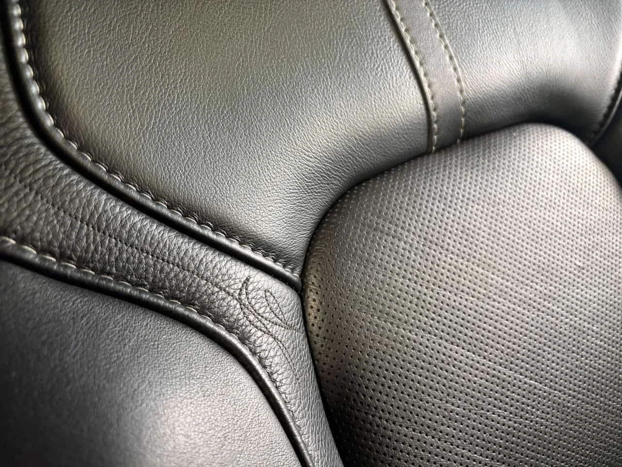 Dodge RAM 1500 * Limited| V8HEMI| 4X4| NAV| HARMANKARDON| LEATHER | Mobile.bg � ����������� 15