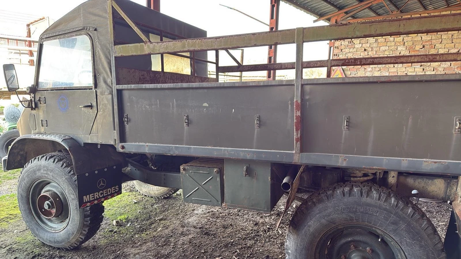 Mercedes-Benz UNIMOG, снимка 6 - Камиони - 56443601